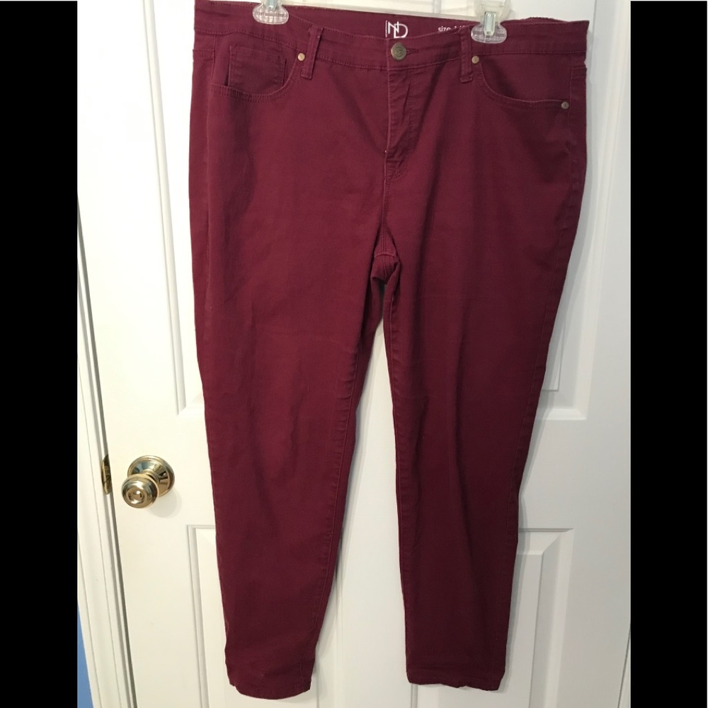 Burgundy chino
